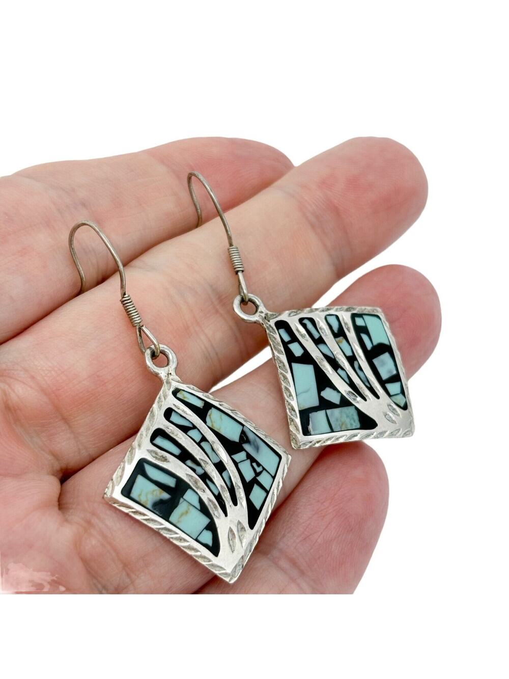 Vintage Mexico Sterling Silver 925 Dyed Blue Magnesite Inlay Dangle Earrings